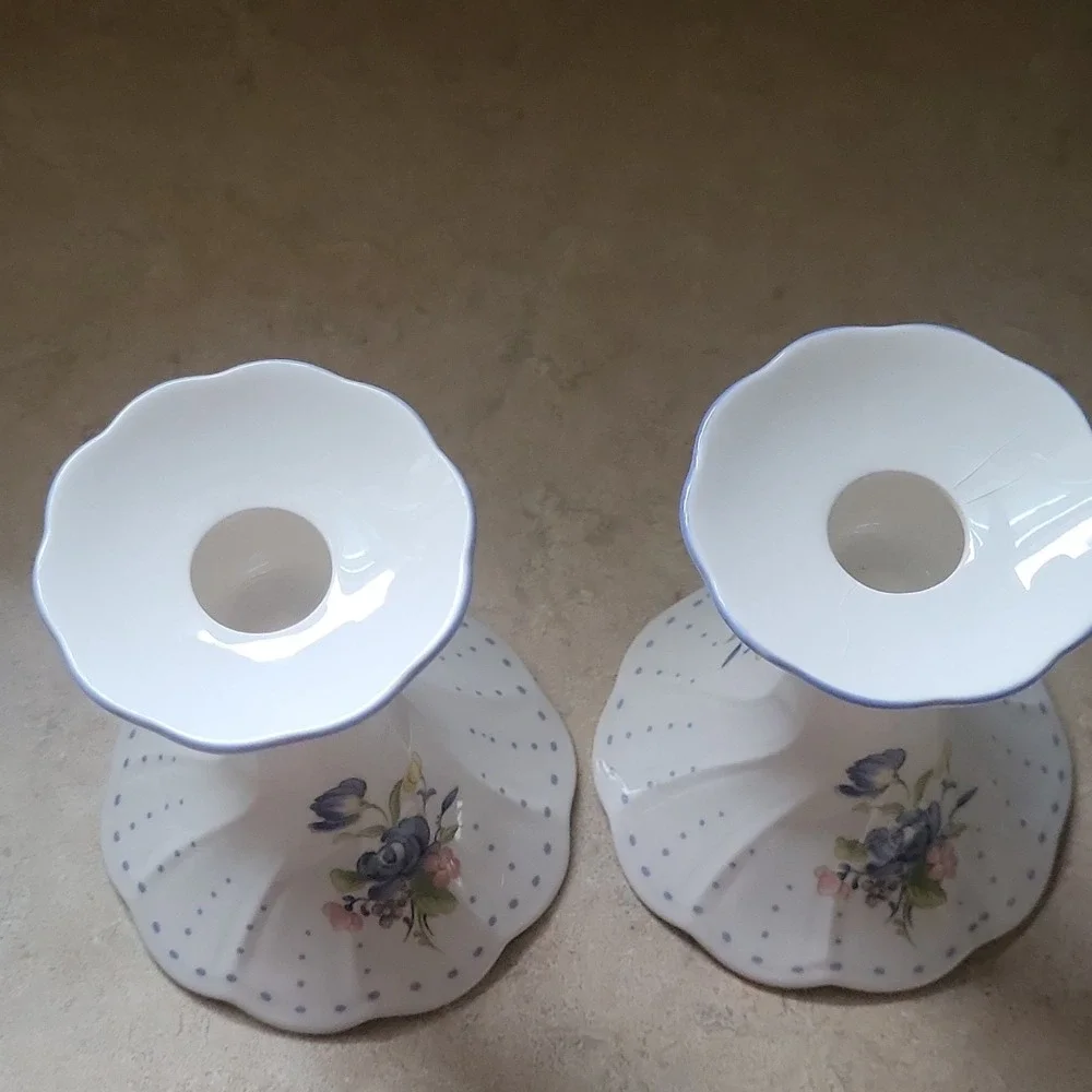 2 Nikko Japan Porcelain Floral Peony Candlesticks Pair White Blue 4
